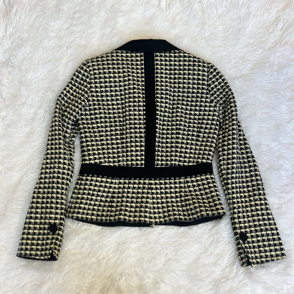 Carlisle Classic Vintage Tailored Blazer - Picture 2 of 8